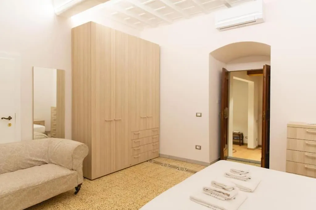 Cozy And Charmin 3Br Apartment Steps By Duomo Floransa İtalya