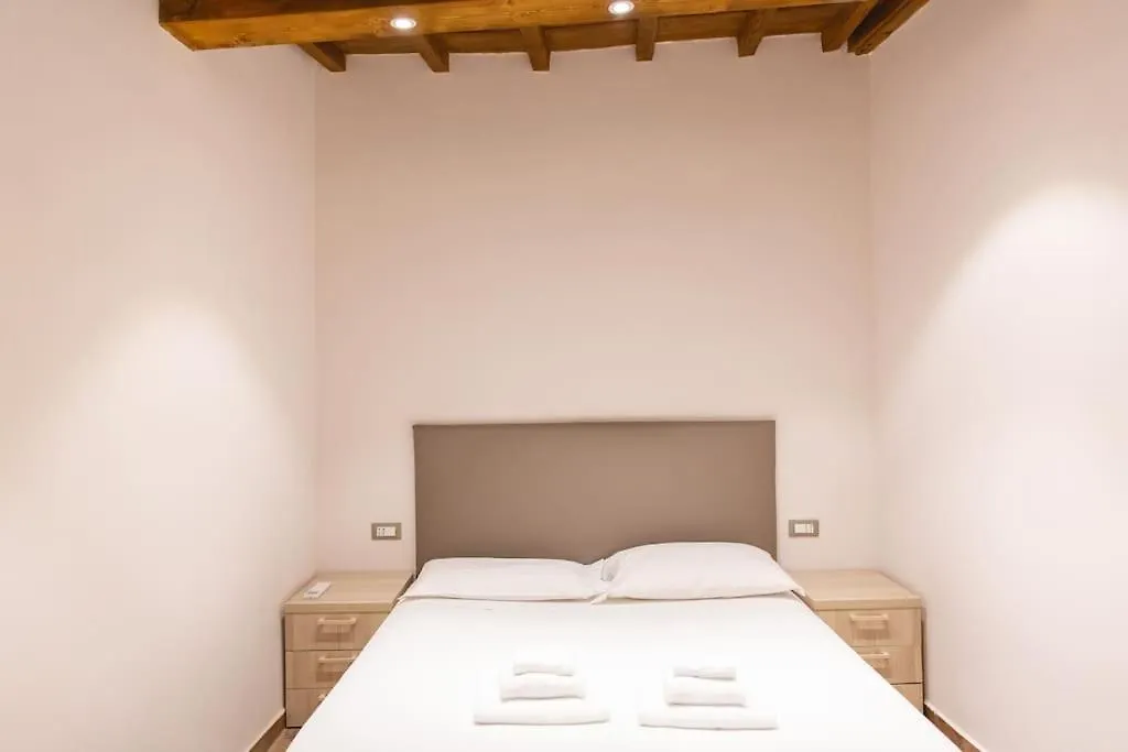 Cozy And Charmin 3Br Apartment Steps By Duomo Florença