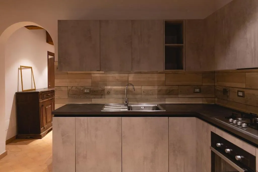 פירנצה Cozy And Charmin 3Br Apartment Steps By Duomo 0*,  איטליה