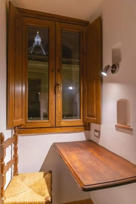 פירנצה Cozy And Charmin 3Br Apartment Steps By Duomo איטליה